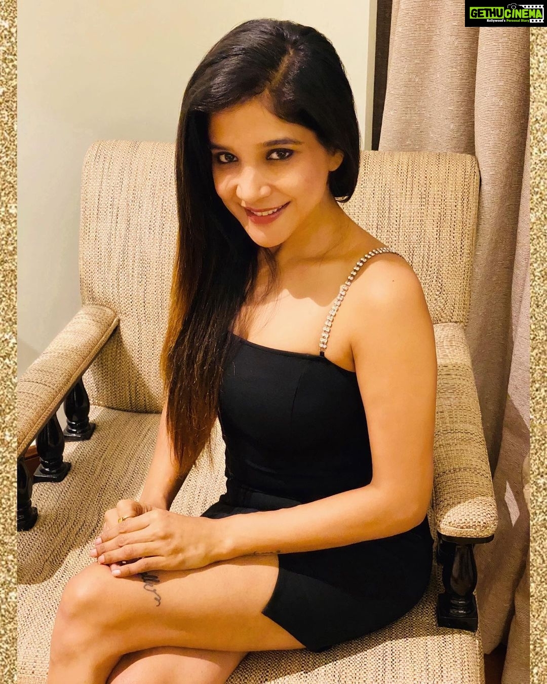 Sakshi Agarwal Instagram - Just Getting Ready to celebrate the New year Night 🤩🥳🥳 ITC Grand Goa