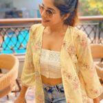 Sakshi Agarwal Instagram - Guess where i m off to? #chilling #excitement