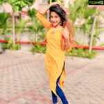 Sakshi Agarwal Instagram – Keep your face to the sunshine and you cannot see a shadow .
