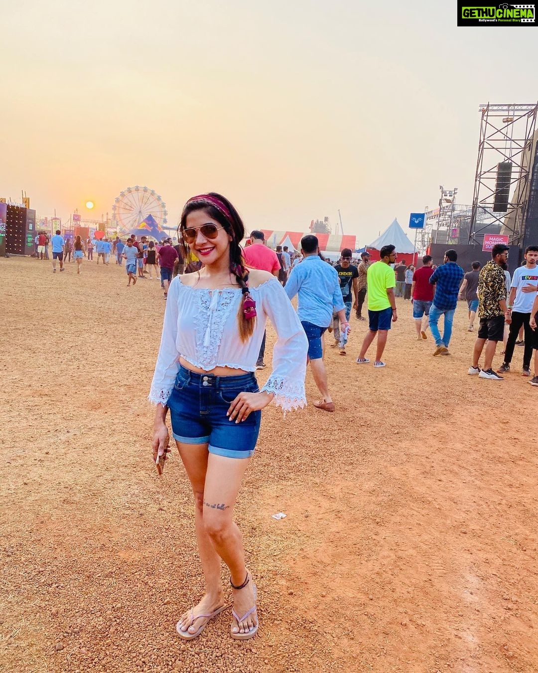 Sakshi Agarwal Instagram - Love this place💥💥💥 #goa #vacation #fairytail #princesslike #sakshiagarwal #best #deservedvacation #holidayzone #nowork Goa City, India