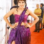 Sakshi Agarwal Instagram - Feels Pretty with this costume ☺ Costumes :- @suhanyalingamofficial HMUA :- @viji_sharath - @makeup_sharathbhushan #Filmfare #Redcarpet @filmfare 📷 @madhupkiran