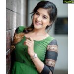 Sakshi Agarwal Instagram - Self-love is the new relationship goal❤️ @kiransaphotography @makeupbywanshazia @thilaga_makeover_artistry @theanarkalishop_official #biggboss #biggbosstamil #potrait #canonphotography #canon #smile #instagood #loveyourself #green #kollywood #mollywood #cinema #actress #worklifebalance #actorslife🎬 @teamaimpro #girlnextdoor #simple #naturalhairstyles HAMSA