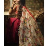 Sakshi Agarwal Instagram - No beauty shines better than that of a genuine heart❤️ @camerasenthil @fathi_hairandmakeup @_ruchikothari @fineshinejewels HAMSA