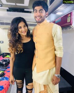 Sakshi Agarwal Instagram - Happy times ❤️❤️🤗🤗 @tharshan_shant Evp Carnival Cinemas