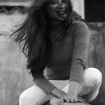 Sakshi Agarwal Instagram - Pure bliss✨ . @hakunamatata_sai @prayaga_artistry @tisisnaveen . #candid #blackandwhite Chennai, India