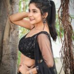 Sakshi Agarwal Instagram - Just me and my happiness in black❤️ . #aranmanai3 #pressmeet #candid #goodday #myfavoutfit❤️ . @sensphotography_ Chennai, India