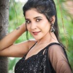 Sakshi Agarwal Instagram - Just me and my happiness in black❤️ . #aranmanai3 #pressmeet #candid #goodday #myfavoutfit❤️ . @sensphotography_ Chennai, India