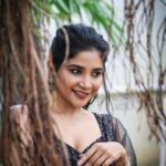 Sakshi Agarwal Instagram – Just me and my happiness in black❤️
.
#aranmanai3 #pressmeet #candid #goodday #myfavoutfit❤️
.
@sensphotography_ Chennai, India
