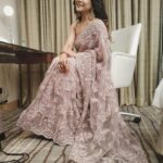 Sakshi Agarwal Instagram - She wore the midnight moon in her heart and nothing else💫💫💫💫💫 @deepak_durai_photography @fathi_hairandmakeup @pushplatahairandmakeup @fab_faizaaestheticboutique @hiltonhotels @whiteshadowindia @sairam_krishnan @proyuvraaj @fab_faizaaestheticboutique Hilton Chennai