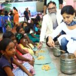 Sakshi Agarwal Instagram - #food42 #sakshiagarwal #feedthehungry #eradicatehunger #letshelpchildrentogether #throwback #hungry #foodfor2 #betterworld #inspire #givebacktosociety #india #happy #contribute #give #makingtheworldhealthierandhappier #standyourground #womenempowerment #childreninneed #gooddeeds Idea is to promote the concept so that each one of us can feed two children once in a while atleast to make this world a much better place for them !! #joinhands