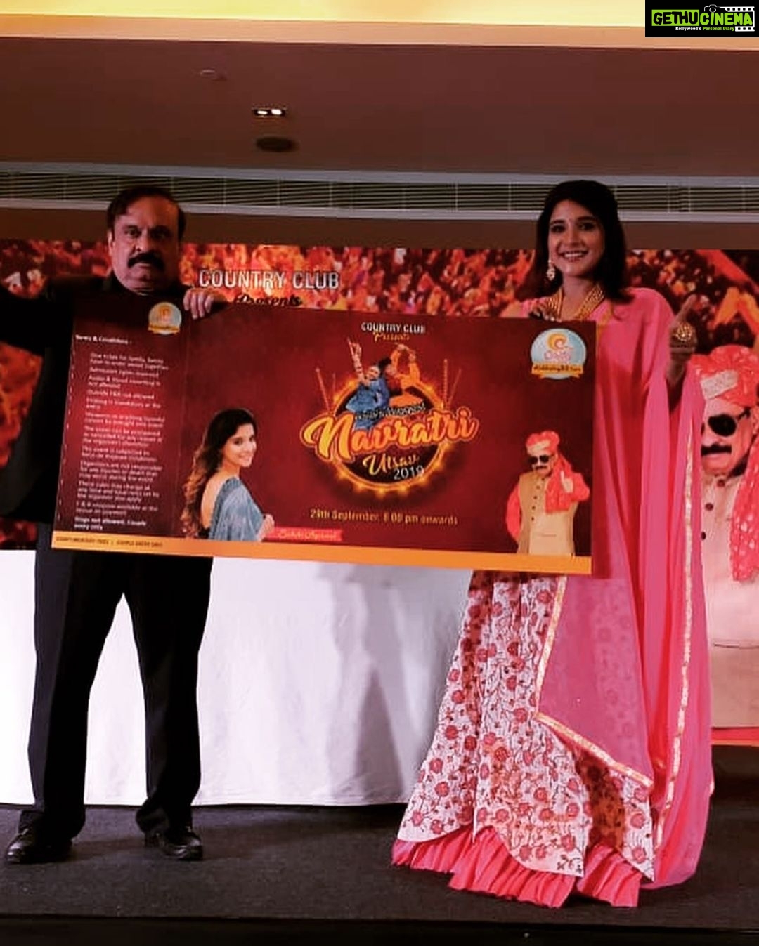 Sakshi Agarwal Instagram - Such a killer event #pressmeet for #countryclubchennai #navratri #special! Thank you team for the beautiful look❤️❤️❤️❤️❤️❤️ @chandini_khanna0101 @viji_sharath @fineshinejewels Feel like a princess🧚♀️✨ The Raintree, Anna Salai
