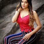 Sakshi Agarwal Instagram - Little girls with dreams become women with vision🧚‍♀️ @deepak_durai_photography @yanaczu @n.aveena @sairam_krishnan #kodaikanal #pinetress #kickassshoot #enjoyedalot #lovely_day #beautyful #kollywoodactress #kollywood #mollywood #stripes #croptop #fashion #wild #instapic #instagrammer #traveller #adventure #standyourground #neverlookback #vision #women #dreams #inspire #believeinyourself @indianactresses_ @indiancinemagallery_official @kollywoodcinemaaa