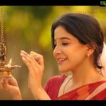 Sakshi Agarwal Instagram - My next ad for kannankaapi thats going to hit all Theatre’s across all four languages in SouthIndia #coffee #advertisement #tvc #loveforcoffee #instantcoffee #filtercoffee #kollywood #actress @director_sivan @deepak_durai_photography @n.aveena @sairam_krishnan @fathi_hairandmakeup