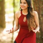 Sakshi Agarwal Instagram - Be so good they cant ignore you💥💥💥💥 Pic by : @deepak_durai_photography Mua: @yanaczu Styling : @n.aveena @sairam_krishnan @proyuvraaj #kodaikanal #keepyourmojo #reallyworks #photoshoot #kollywood #mollywood #south #indian #actress #buriedbutblooming #standyourground #dreamer #believer #doer #fighter #performer #spreadlove #smiles #loveyourself #feelbeautiful #lookatmenow #glowfromwithin #beautifulinsideandout #startfresh #newlife #bloom #blossom #innocent #young @mollywoodtimesonline @kollywoodcinemaaa @kollyview @kollywoodofficial #kollywoodcinema @indian_celebrities_official @indiancinemagallery_official @indianactresses_ @indiaglitztelugu @indiaglitz_tamil @behindwoodsofficial @galattadotcom @prettyindianactresses @southactressmedia @mollywoodcinemas