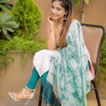 Sakshi Agarwal Instagram - 💥💥💥💥💥💥She’s a combination of sensitive and savage💥💥💥💥💥💥💥💥 🧚‍♀️🧚‍♀️🧚‍♀️🧚‍♀️🧚‍♀️🧚‍♀️🧚‍♀️🧚‍♀️🧚‍♀️🧚‍♀️🧚‍♀️🧚‍♀️🧚‍♀️🧚‍♀️🧚‍♀️🧚‍♀️🧚‍♀️🧚‍♀️ Pic : @arshad.af Styling: @labelswarupa @swarupasathakarni Mua : @fathi_hairandmakeup Venue : @holidayinnchennai Accessories : @original_narayanapearls @proyuvraaj @sairam_krishnan @mollywoodtimesonline @indian_celebrities_official @indiancinemagallery_official #ethereal #beauty #feminine #ladyluxury #luckytobeawoman #beautifulheartandsoul #saree #traditional #ethnic #indianbeauty #warmskintone #natural #upyourgame #keepyourmojo #ignorethehaters #celebrateyourself #enjoythejourney