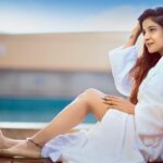 Sakshi Agarwal Instagram - Be a seeker of everyday magic❤️❤️ @holidayinnchennai @arshad.af #photography @labelswarupa #designer @fathi_hairandmakeup #mua Holiday Inn