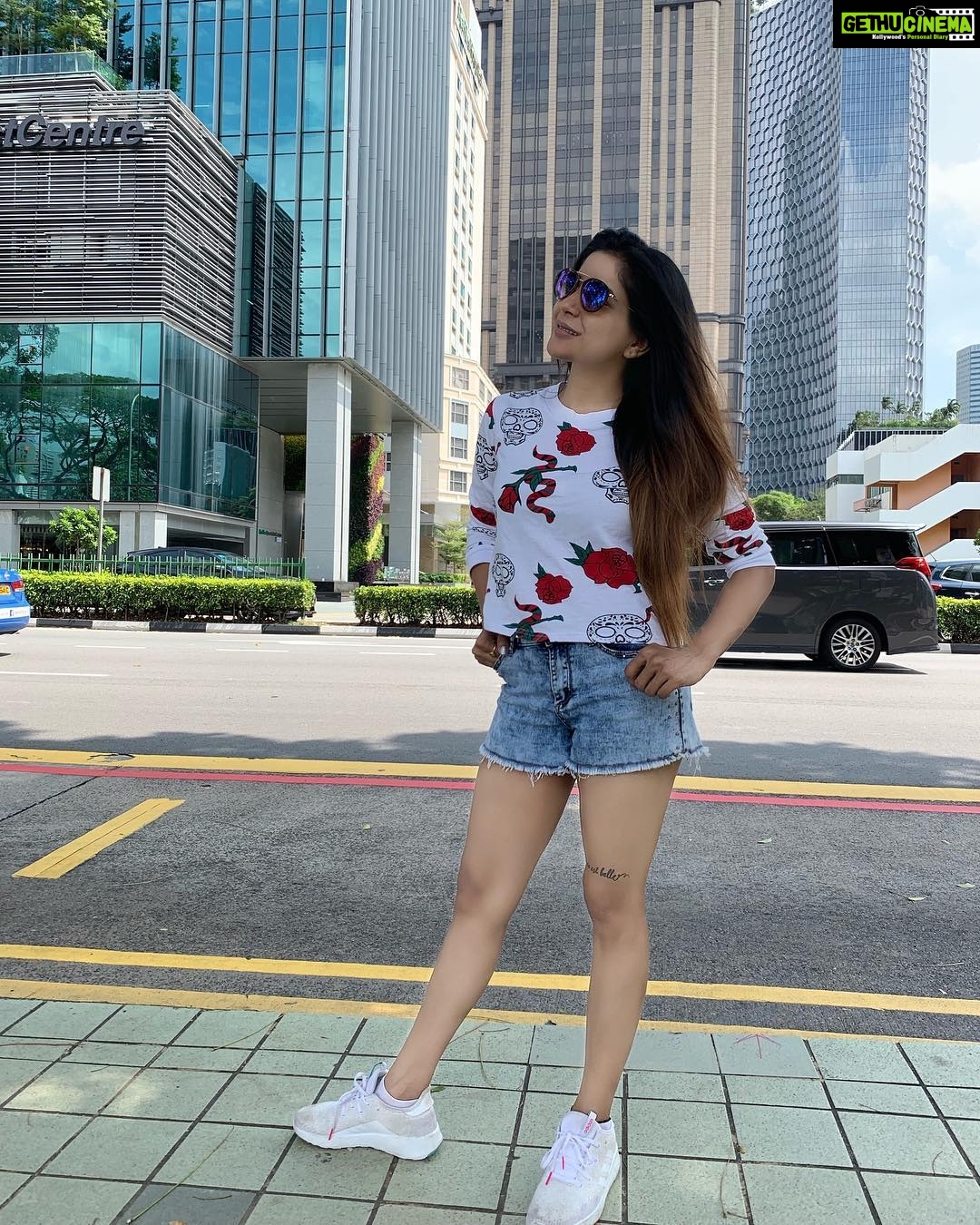 Sakshi Agarwal Instagram - ⭐️⭐️ My Passion is my Paycheck⭐️⭐️ Singapore