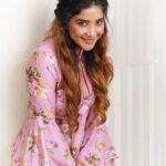 Sakshi Agarwal Instagram - Where we started doesn’t matter... what matters is where we go✨ 2019 here I come.... @deepak_durai_photography @flauntbyratikha