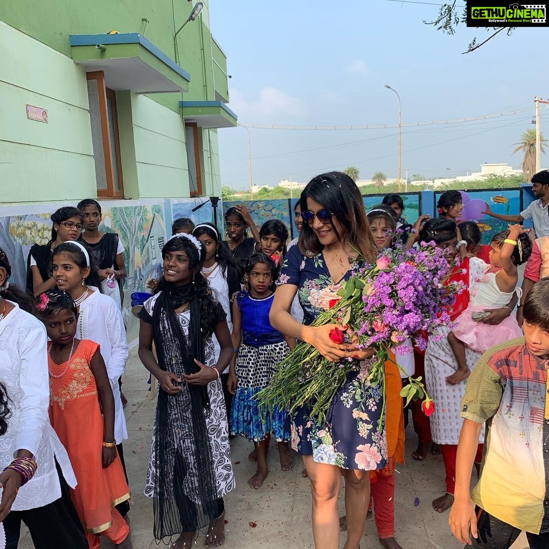 Sakshi Agarwal Instagram - 🧚♀️🧚♀️🧚♀️🧚♀️🧚♀️ #addingsmilesfactory #goodness #spreadlove #spreadhappiness #fairylike makeadifference #addingsmiles