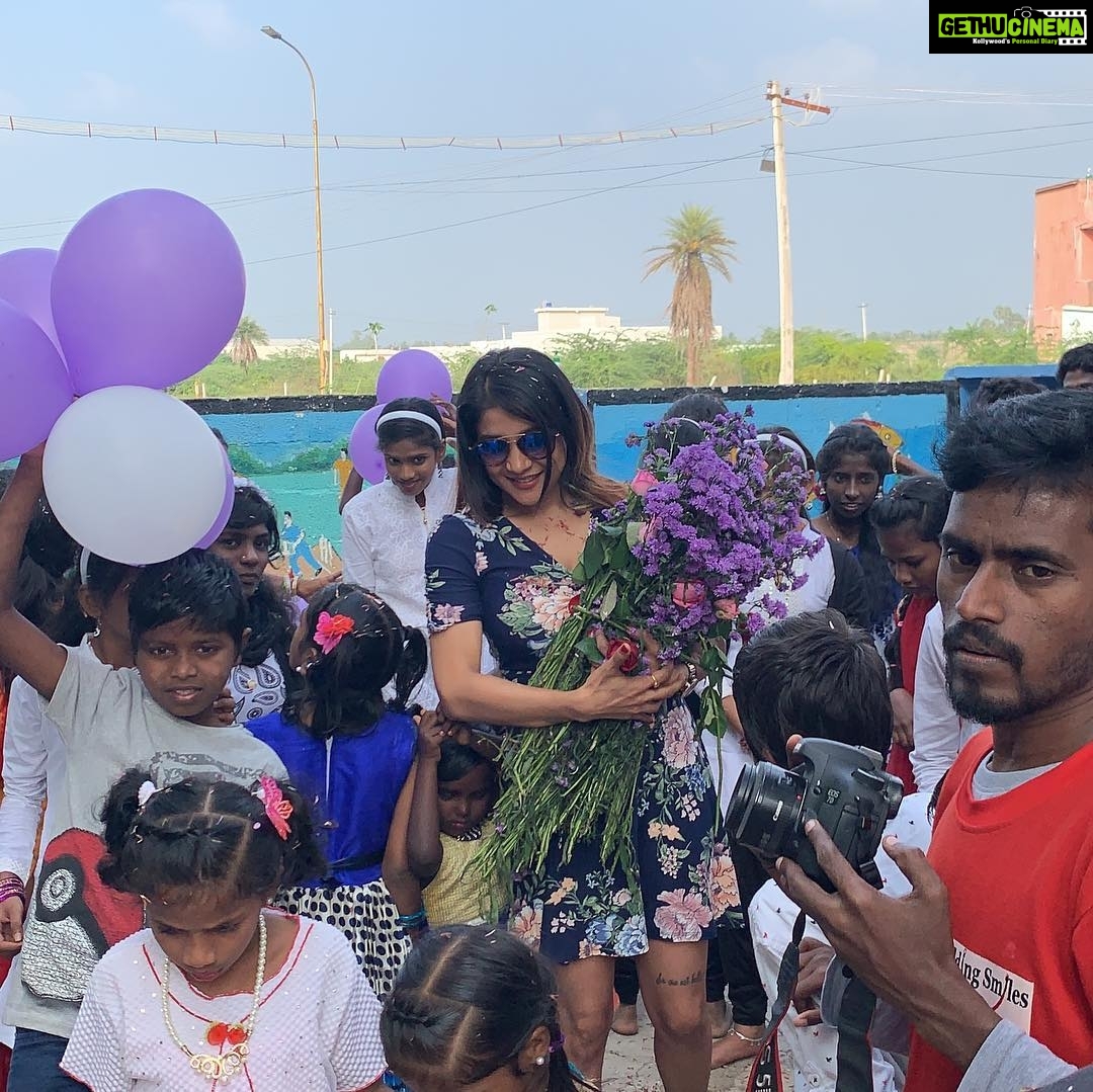 Sakshi Agarwal Instagram - 🧚♀️🧚♀️🧚♀️🧚♀️🧚♀️ #addingsmilesfactory #goodness #spreadlove #spreadhappiness #fairylike makeadifference #addingsmiles