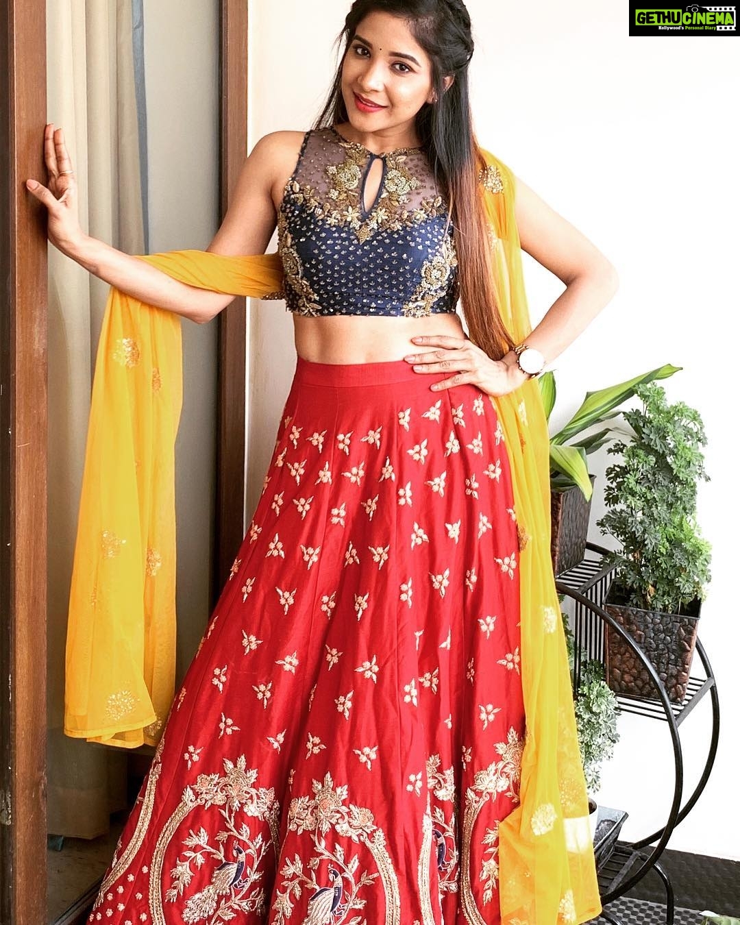 Sakshi Agarwal Instagram - Wearing the gorgeous @bandananarulaofficial for the launch of @glamstudios_in today at #ambattur 💥💥💥💥💥💥💥💥💥💥💥 #indian #traditional #gorgeous #lehenga #beautiful #instapic #instagood #instagrammer #actress #southindianbeauty @sangi_avias_makeup Chennai, India