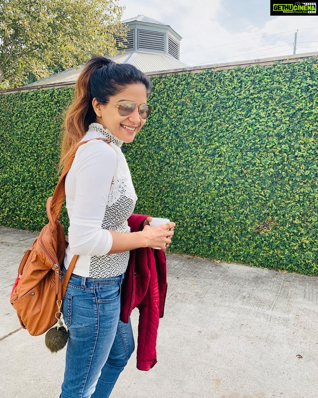 Sakshi Agarwal Instagram - travelphotography #usadiaries #lifeisanadventure #instapic #beautifulplaces #instaplace #instaplants #instalocation #instafashion