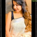 Sakshi Agarwal Instagram - She acts like summer and walks like rain @labelswarupa ❤️❤️