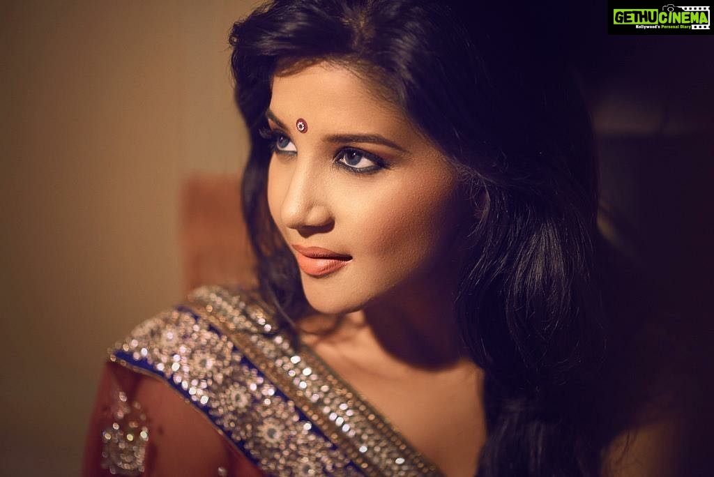 Sakshi Agarwal Instagram - #throwbackpicture ✨esperance✨