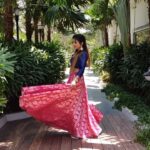 Sakshi Agarwal Instagram – Wearing the gorgeous @anjushankarofficial  for an inaugration of @rcc_meenabazaar @grt.hotels.india #coimbatore 
Styling done by @vijayanthirajeswar 
MUA : @mosundoenmaeum