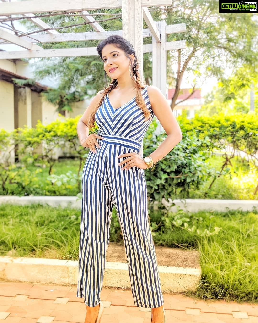 Sakshi Agarwal Instagram - Dreaming! @sangi_avias_makeup