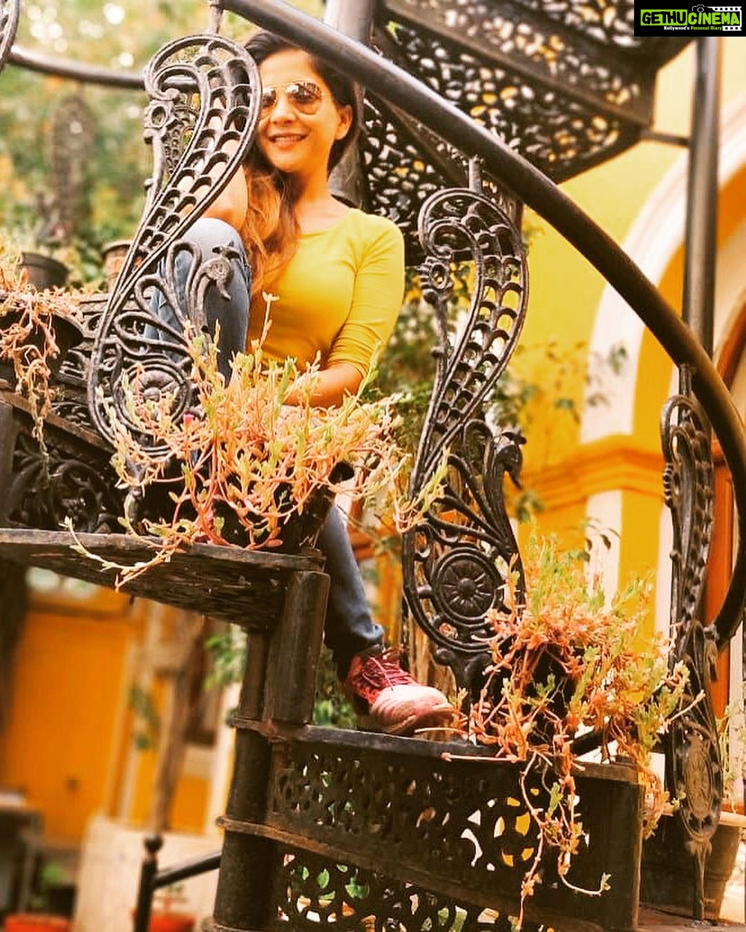 Sakshi Agarwal Instagram - Be someone’s sunshine when their skies are grey💛💛 Pondicherry