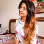 Sakshi Agarwal Instagram - Be fearless in the pursuit of what sets your soul on fire🌟 Good afternoon ! Happy week ahead🌟