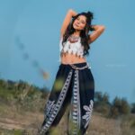 Sakshi Agarwal Instagram – Journey of #selflove #valentineday ❤️
.

@ngrnandha @kalip_makeover_artistry @the_braidfactory @chandinikhanna_0101
.
#hippiestyle #bohovibes #bohemianstyle #bohofashion Chennai, India