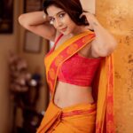 Sakshi Agarwal Instagram – I wear yellow to brighten up my mood:) 
Whats ur fav?
.

MUA @dhiya_makeoverartistry 
Hairdo @pavithraa_hairstylist
Photography @sathyaphotography3 
.
#yellowsaree #morningvibes #prettyaesthetic #sakshiagarwal Chennai, India