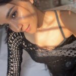 Sakshi Agarwal Instagram - Golden hour❤️🥰☀️ . @fab_by_faiza . #goldenhour #candid #nofilter #noedit #candid #selfshoot #sunkissed Chennai, India