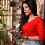 Sakshi Agarwal Instagram - Dont let anyone dim your light❤️ . @hakunamatata_sai @prayaga_makeup_artist @tisisnaveen . #redaesthetics #booklover #candid #chennairains #redlove Chennai, India