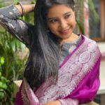 Sakshi Agarwal Instagram - Good morning💕💕 . Just the raw me❤️ . #diwali #diwalioutfit #diwalidecor #diwaligifts #candid #silkkurti Chennai, India