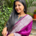 Sakshi Agarwal Instagram - Good morning💕💕 . Just the raw me❤️ . #diwali #diwalioutfit #diwalidecor #diwaligifts #candid #silkkurti Chennai, India