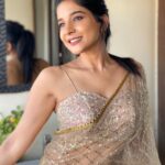 Sakshi Agarwal Instagram - I will never finish falling in love with me❤️ . #saree #sequinsaree #goldsaree #candid Chennai, India