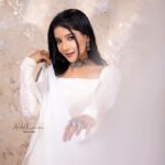 Sakshi Agarwal Instagram - Feel like an angel❤️ . @arvindkannanphotography @swapnaareddyofficial @swaadh @yoursethnically @prayaga_makeup_artist . #whitesalwarsuit #purewhite #chikankari #anarkalisuits #bagheera #pressmeet #kollywood #Biggboss #tamilactress #sakshiagarwal Chennai, India