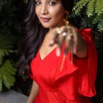 Sakshi Agarwal Instagram - Hey ,You!!! Stay strong! Believe in yourself! Dont give up! . Makeup : @anupama.krishnamachari Stylist : @harshitha_pragathi Photographer : @thivakar.photo Hair : @jamunadevraj Wardrobe- @lakshana_designer_studio Jewellery- @muse_material_jewellery . #redaesthetic #redgown #hautecouture #chennaimuseum #historicalplace #flairegown #historicaesthetic #sakshiagarwal #lifestyle #fashion #photoshoot Chennai, India