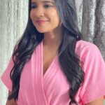 Sakshi Agarwal Instagram – Different shades💕
.
#shootingspot #shootmode #hungama #webseries #sakshiagarwal 
.
@hungama_play @epriusstudio @anandsaga.dwarakamayee @prayaga_makeup_artist Chennai, India