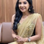 Sakshi Agarwal Instagram – All set for promotions of my next #4Sorry releasing in theaters on 29th October!  @directorsakthi @karthickashokan 
.
Styling: @stylingbykarthikmurugan 
Saree: @frontiers fashion lounge 
Pic: @senthilkumaravs 
Hmua: @prayaga_makeup_artist 
@priya__pro @tisisnaveen Chennai, India