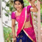 Sakshi Agarwal Instagram - Embrace what makes you “YOU” . @diwahar_photography @diwa_har @plush_boutique_jb @kalaiartistry @teamaimpro . #halfsaree #traditional #traditionalwear #halfsareelove #pinkhalfsaree #smilemore #shinebrightlikeadiamond #pinkaesthetic #gardenaesthetic #southindianlook #southindianlehenga #biggboss #sakshiagarwal #sakshiagarwalsaree Chennai, India