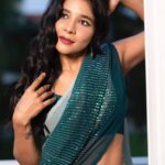Sakshi Agarwal Instagram - ❤️❤️❤️ . @pallaviperiasami @fab_by_faiza @the_trendy_turns @srimakeupartistry @cloud7chennai . #saree #sareelove #sequencesaree #sakshiagarwal #biggboss #kollywood #mollywood Chennai, India