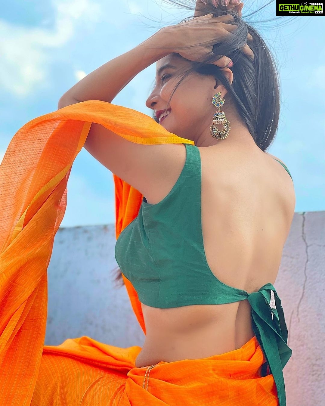 Sakshi Agarwal Instagram - Be good enough to forgive people, But not stupid enough to trust them againš„ Chennai, India