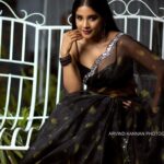Sakshi Agarwal Instagram – 🖤 Black diamond is rarest 🖤
.

Outfit&styling @fab_by_faiza 
Photography @arvindkannanphotography 
Make up @aksharasalonandstudio 
Hair style @makeupbyyesu
Location @elementsoneastcoast
.
#blacksaree #sareelove #sakshiagarwal #biggboss #kollywood #mollywood #tamilcinema #organzasaree