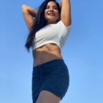 Sakshi Agarwal Instagram - Laugh with your eyes Hug with your soul And Smile with your heart❤️❤️ . #candidphotography #mobilephotography #sakshiagarwal #biggboss #justme #nofilter #noedit #nopostwork #bareme #mondaymotivation #mondaymood #mondayvibes Chennai, India