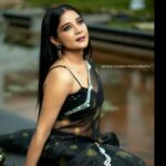 Sakshi Agarwal Instagram – It felt like heaven to flirt with hell🔥
.
Outfit&styling @fab_by_faiza 
Photography @arvindkannanphotography 
Make up @aksharasalonandstudio 
Hair style @makeupbyyesu
Location @elementsoneastcoast
.
#blacksaree #sareelove #sakshiagarwal #biggboss #kollywood #mollywood #tamilcinema #organzasaree Chennai, India