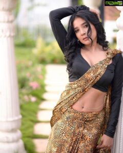 Sakshi Agarwal Instagram - I am aware that I am rare❤️ . Outfit @sajna_bridal_wear_designer Mua @preethiartistry Hairstyling @mani_stylist_ Location @elementsoneastcoast Photographer : @frames_by_nithin